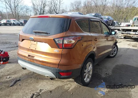 2017 Ford Escape Se из США, поврежденный, VIN 1FMCU9GD3HUC62366